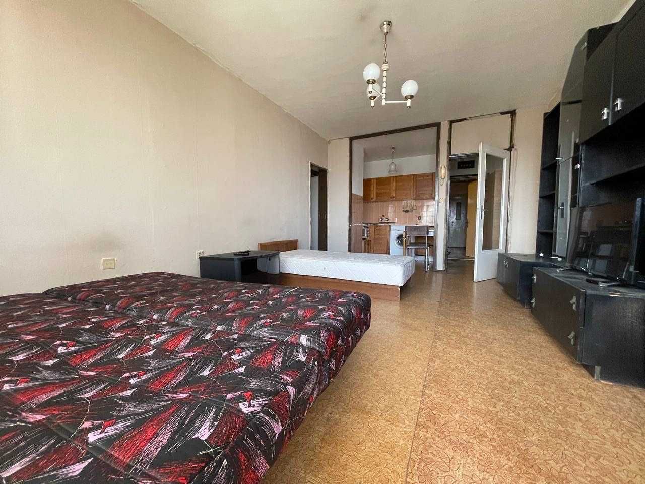 Дава се под наем Едностаен апартамент в София, Дианабад - 40 кв.м за 357 € - Снимка #1