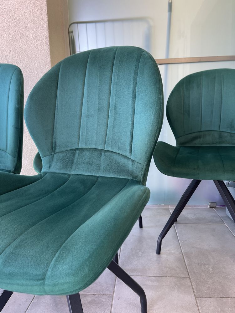 Curatare / spalare profesionala scaune textile / piele / catifea