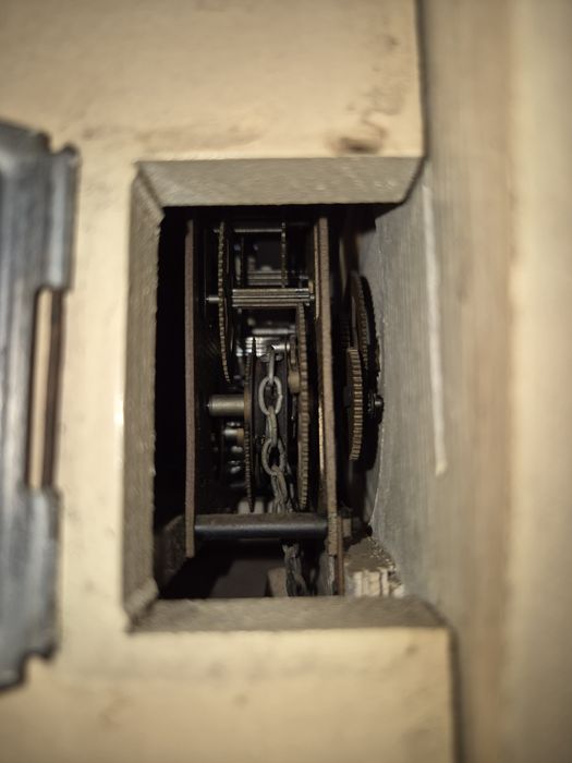 Ceas cu pendul si cuc Majak de colectie