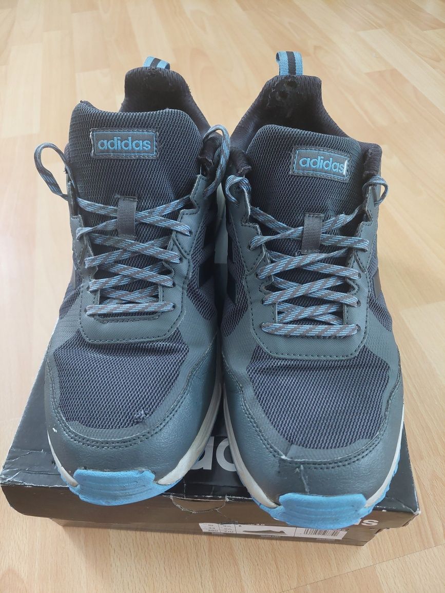 Мъжки маратонки Adidas 44 номер.