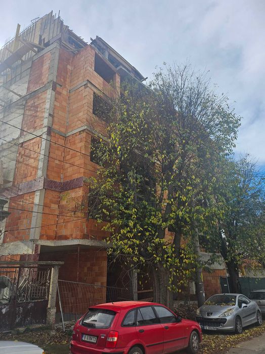 Продава се Двустаен апартамент в Варна, Христо Ботев - 63 кв.м за 1585 €/кв.м - Снимка #1