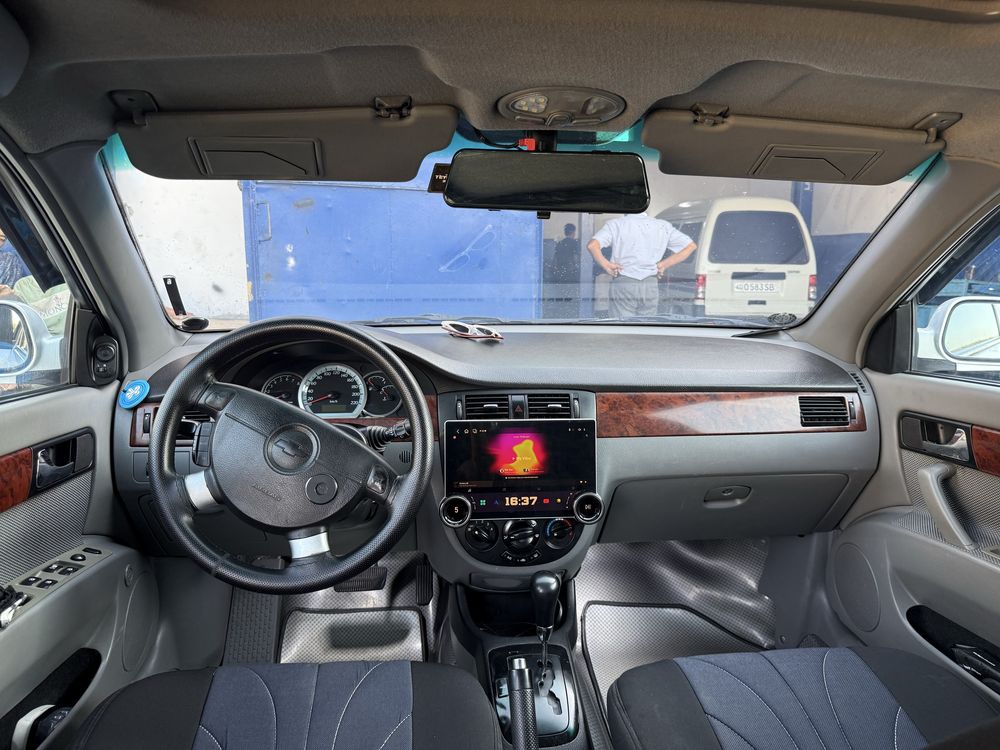 Lacetti A/T 2013 yaxshi holatda