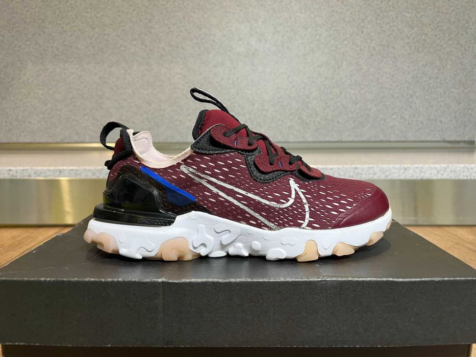 ОРИГИНАЛНИ *** Nike React Vision /Dark Beetroot/Metallic Silver