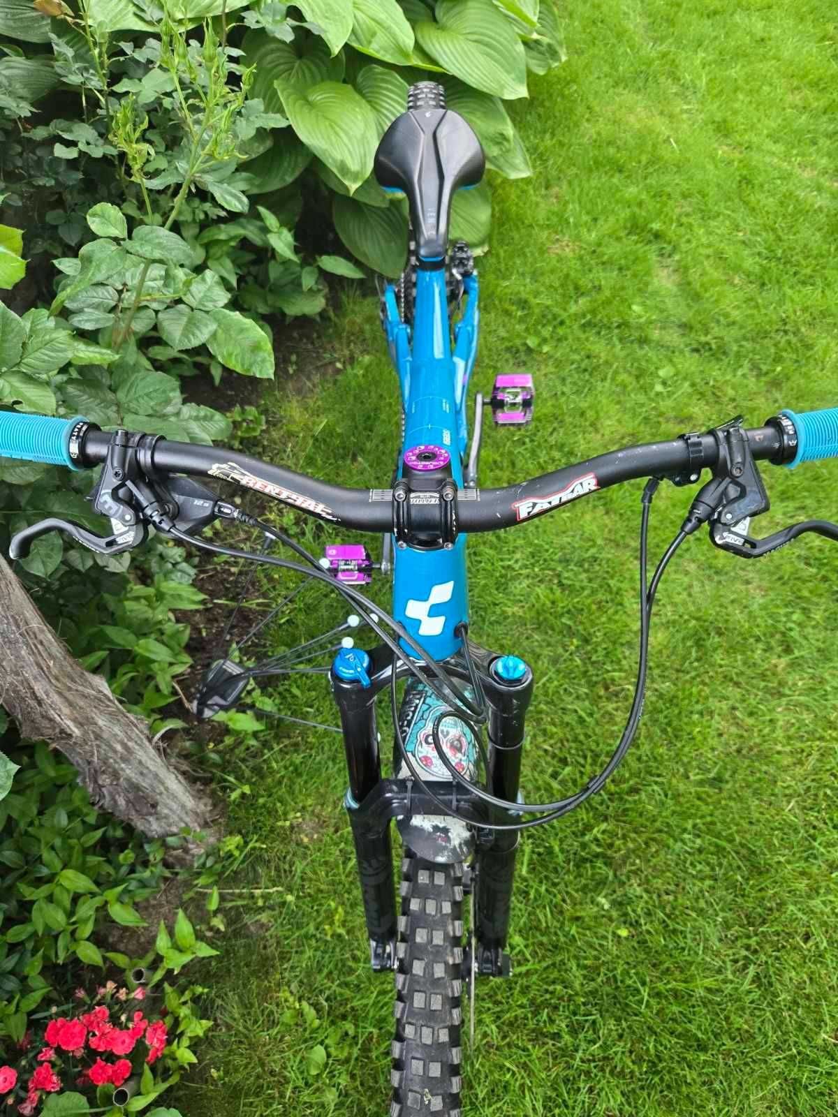 Cube stereo 140R