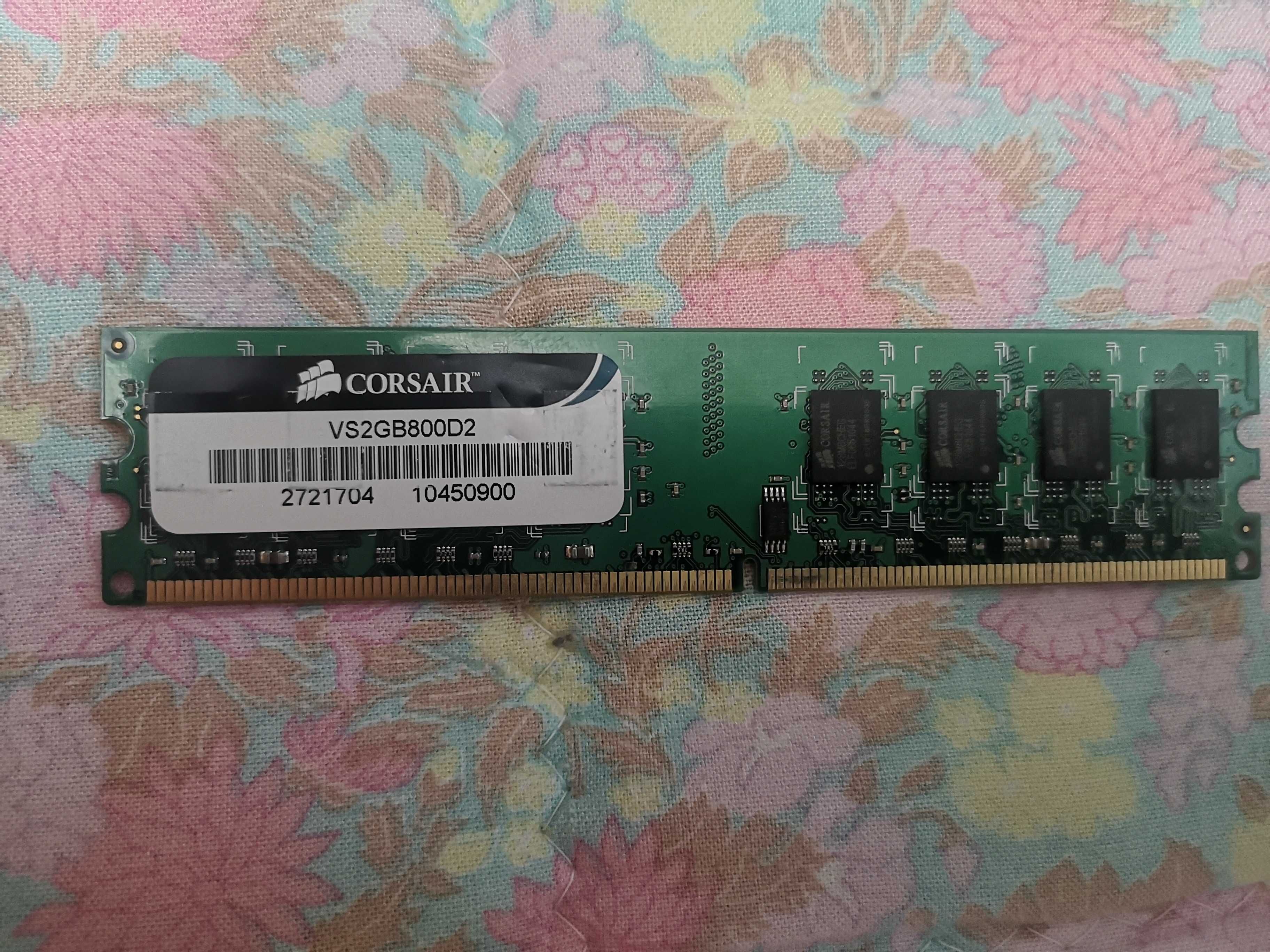 Placuta modul 2GB DDR2 Corsair 800mhz