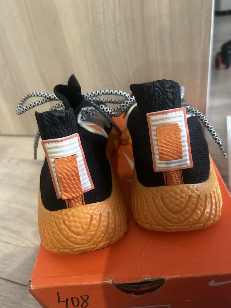 Спортни маратонки