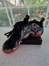 NIKE Foamposite One, 40