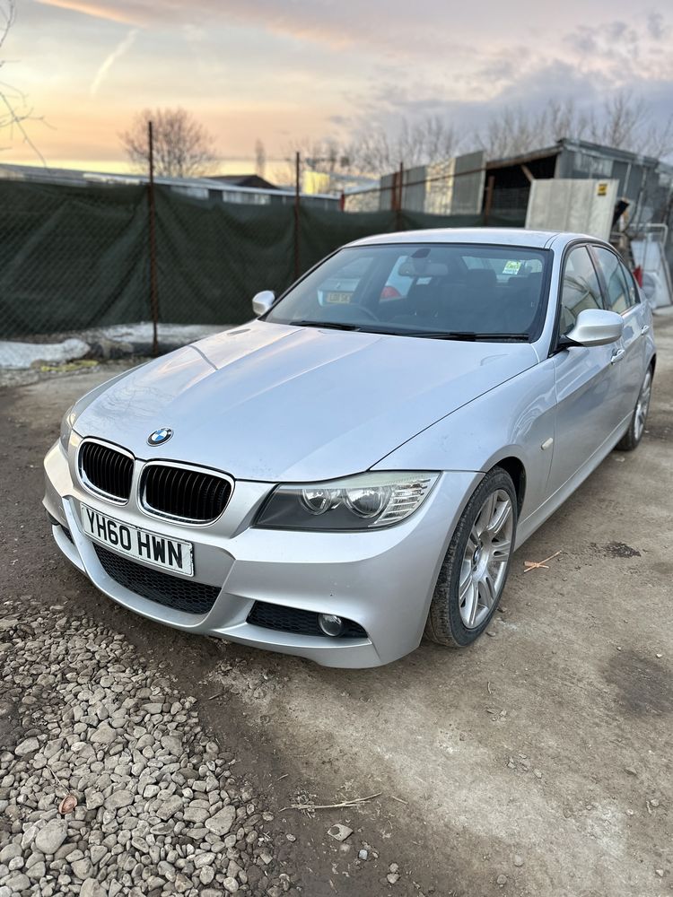 Capota aripa trager far Bmw e90 e91