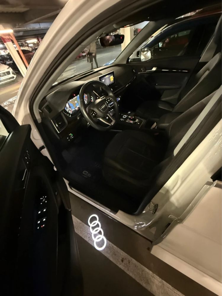 Audi Q5 2019 Каско,напълно обслужена, НОВИ ЗИМНИ И ЛЕТНИ ГУМИ, НОВА
