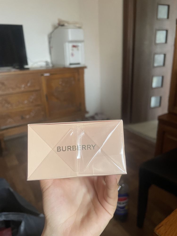 burberry goddess