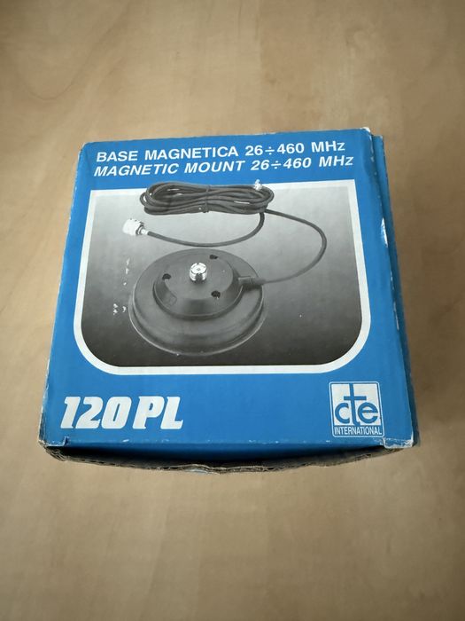 Statie CB Albrecht AE 6160 + Antena si accesorii