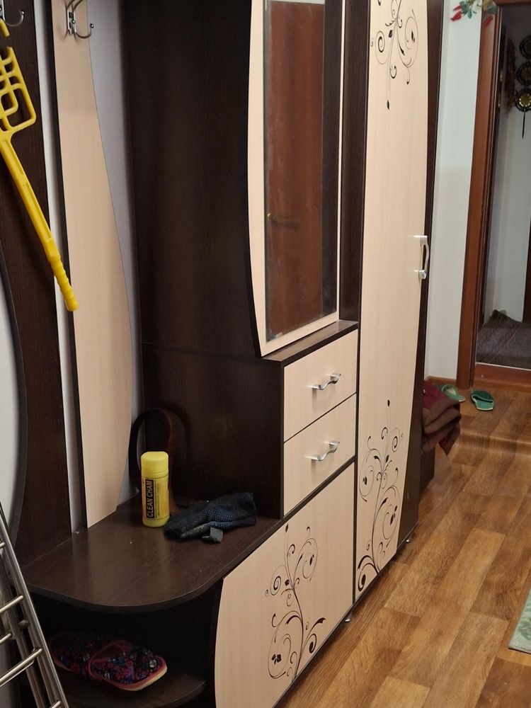 Продам разную мебель