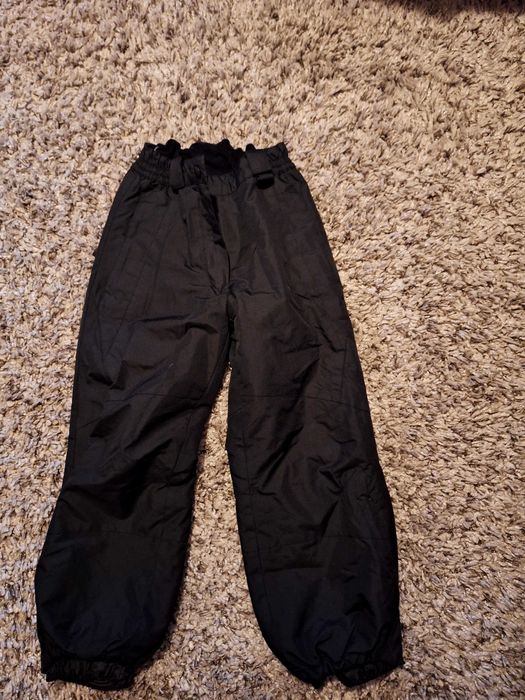 Pantalonii de iarna pt ski/săniuș, marimea   128