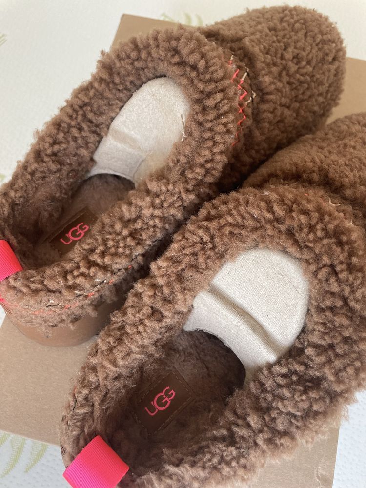 Vand UGG Tazz "Heritage Braid" slippers