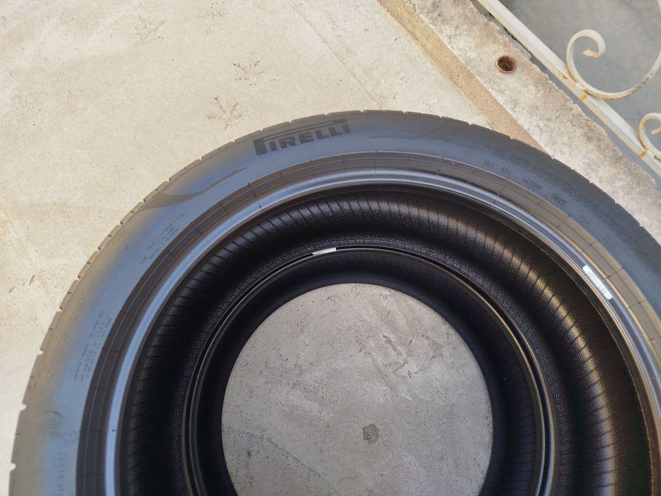 255 45 R20 Shina Pirelli 2 dona