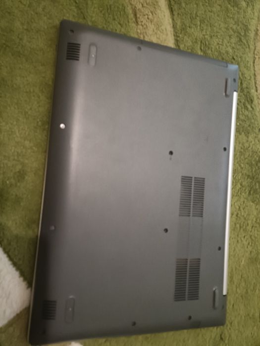 Vând laptop Lenovo ideaped 330-15ARR
