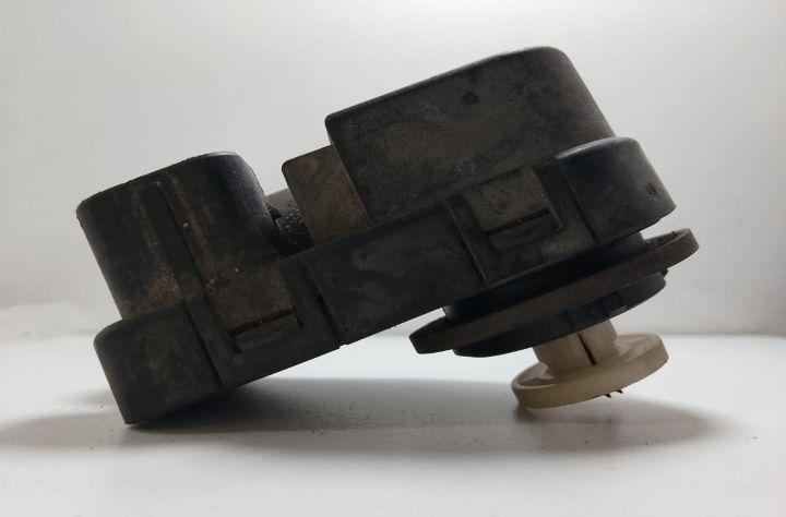 Motoras reglare faruri 00745701 Mercedes-Benz M-Class W163 seria