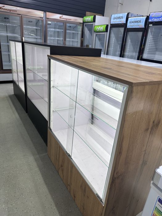 Кондитерка• Кондитерские витрины • стеклянные витрины