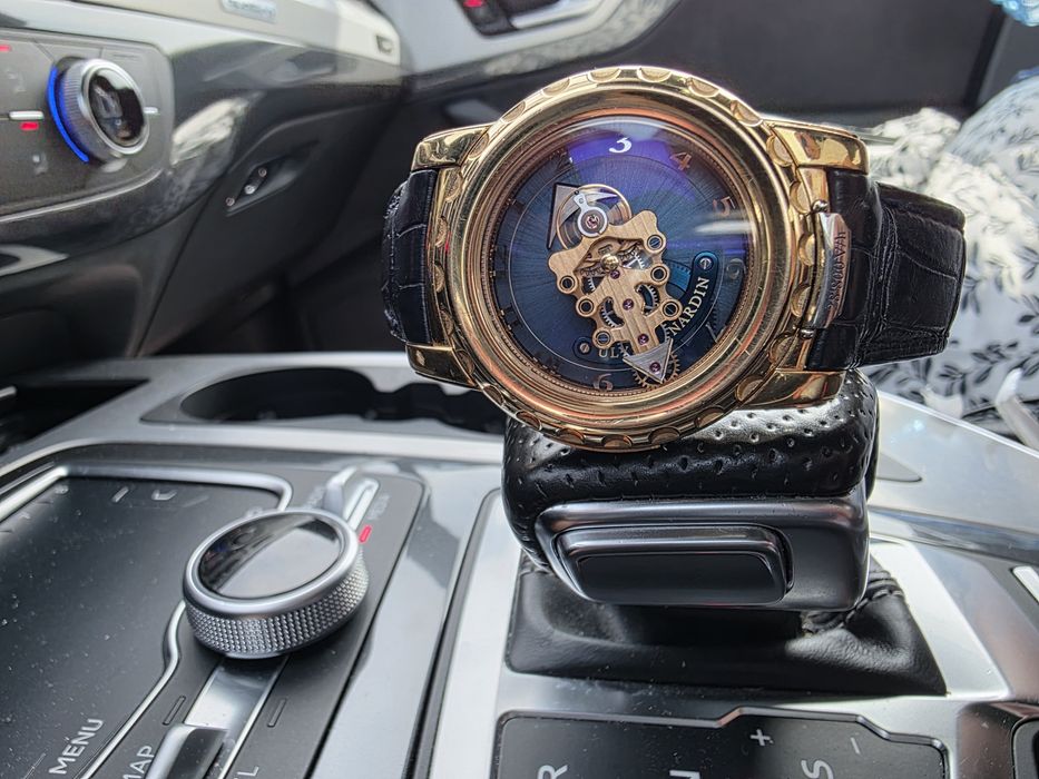 Vand schimb ceas ulysse nardin freak turbilion aur roz diametru 44.5