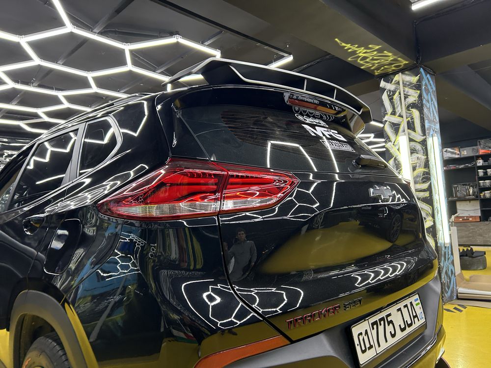 Tracker Spoiler Tuning. Верхний Спойлер людля Tracker