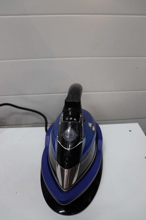 Парна ютия Rowenta DE5010 Microsteam soleplate 2400W, лек ДЕФЕКТ