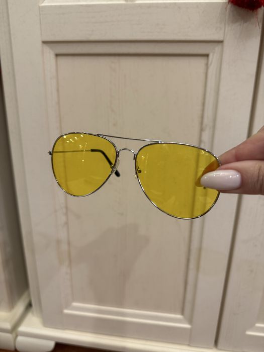 Очки разные новые. Покупала  в разных странах.