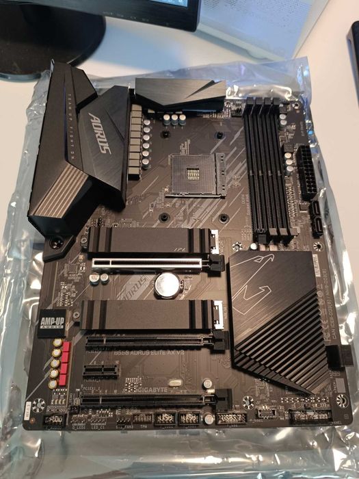 Дънна платка Gigabyte B550 AORUS ELITE AX V2, AM4, B550, DDR4