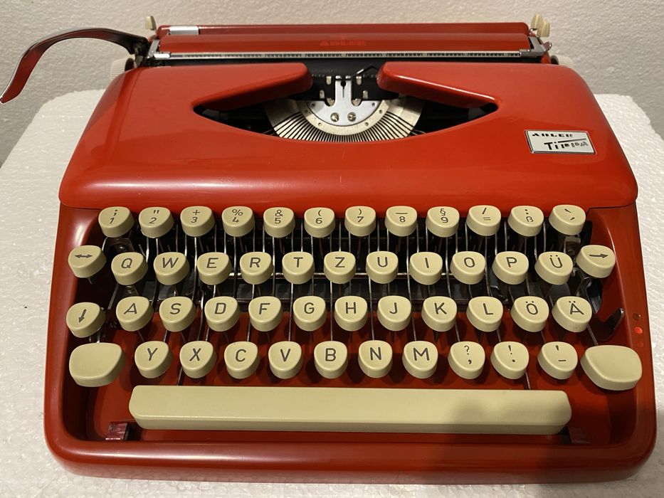Masina de scris tippa