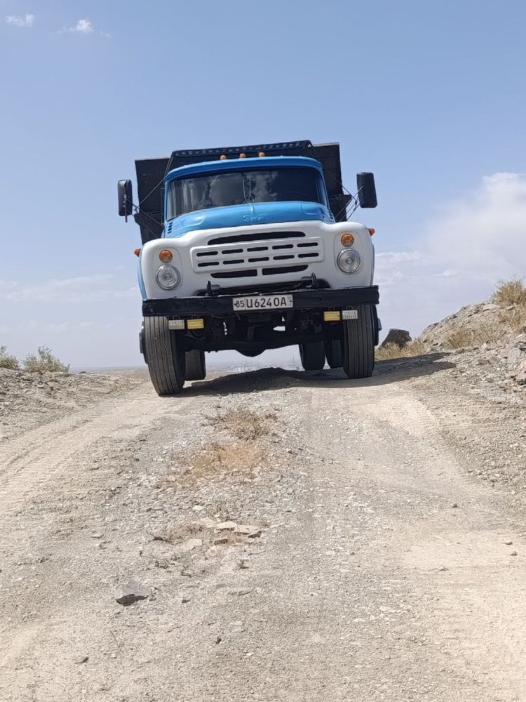 Zil sotiladi sotiladi