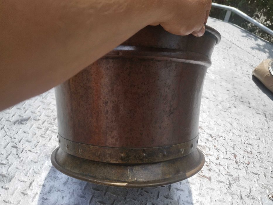 Oala de cupru decorațiune pensiune hotel conac muzeu