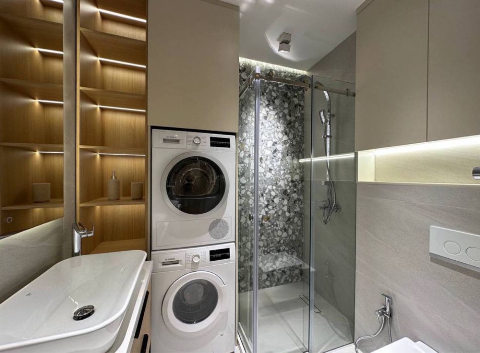 Жк Nrg oybek! Сдается 4х-ком квартира! В элит комплексе!