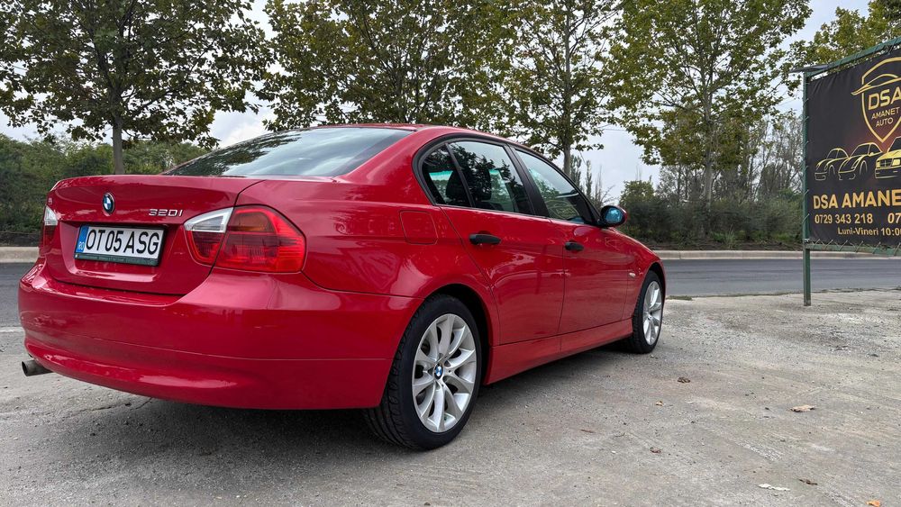 BMW Seria 3 E90 320i