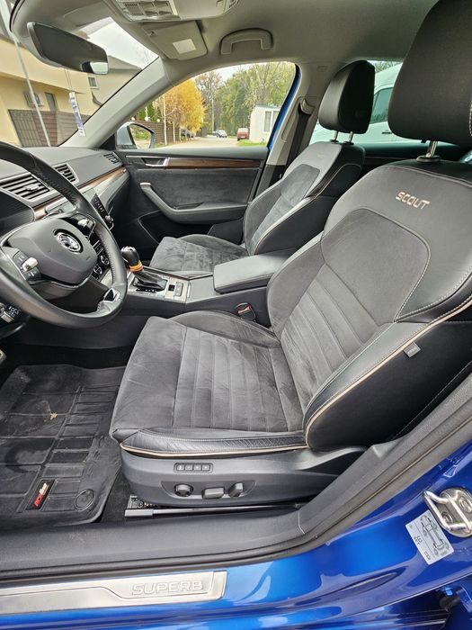 Skoda Superb Scout 4X4 200cp diesel