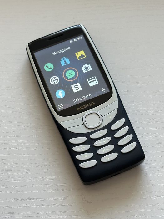 NOKIA 8210 4G - 2022 - stare perfecta