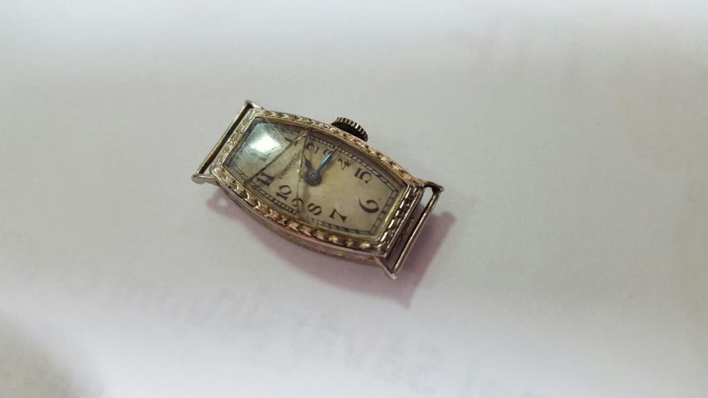 ceas de colecție din aur alb Longines