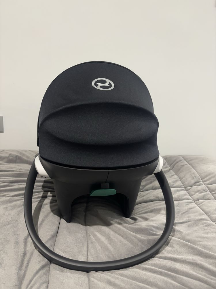 Кошница за кола Cybex Aton B2  i-size