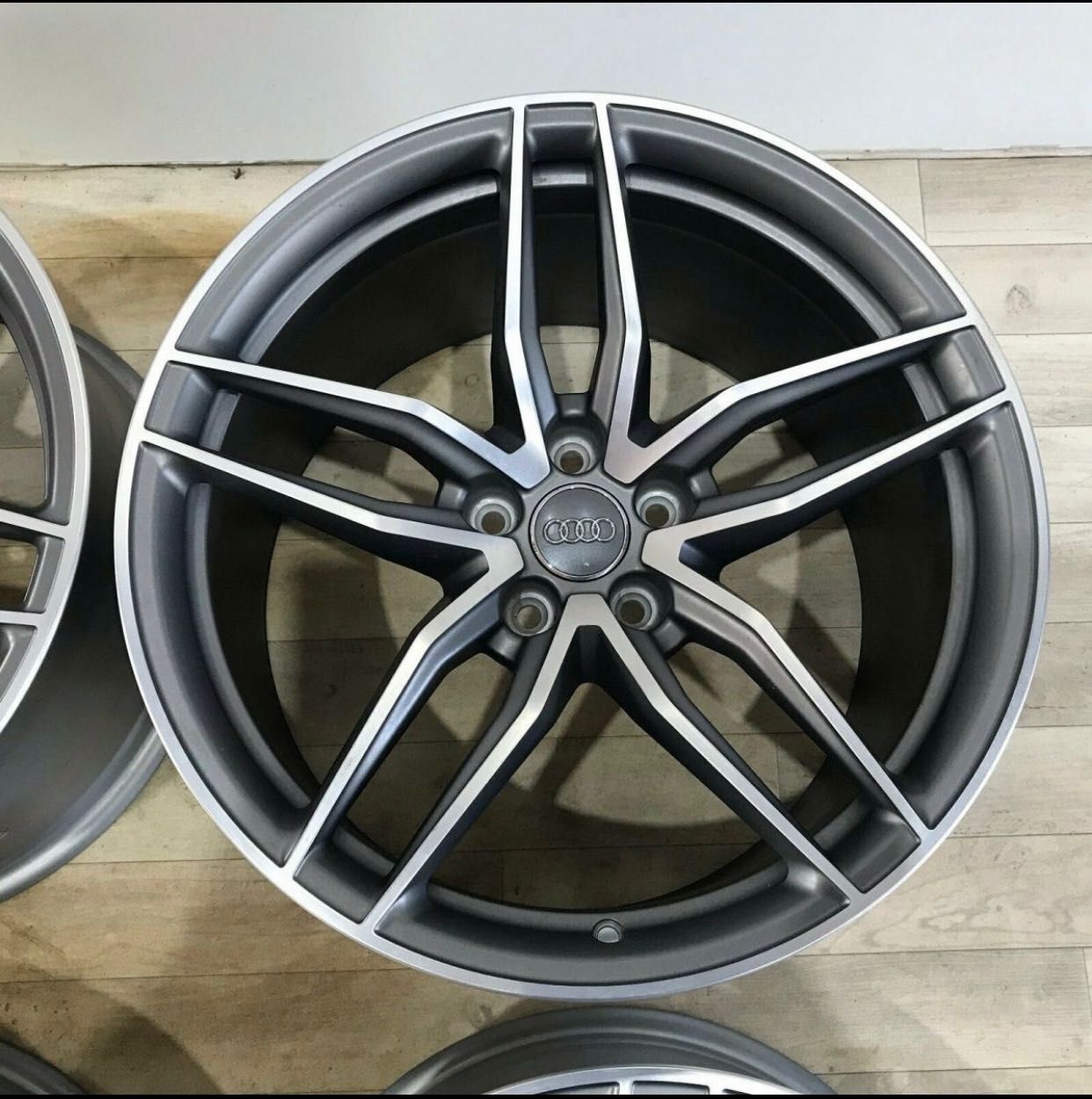 TOP ! Jante originale Audi R8 19” inch Anvelope Continental + senzori