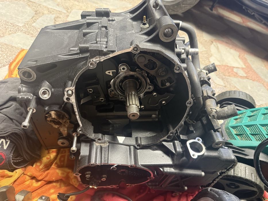 Двигател само на части за Yamaha R6 2008