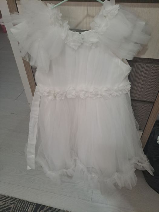 Продаю детское платье