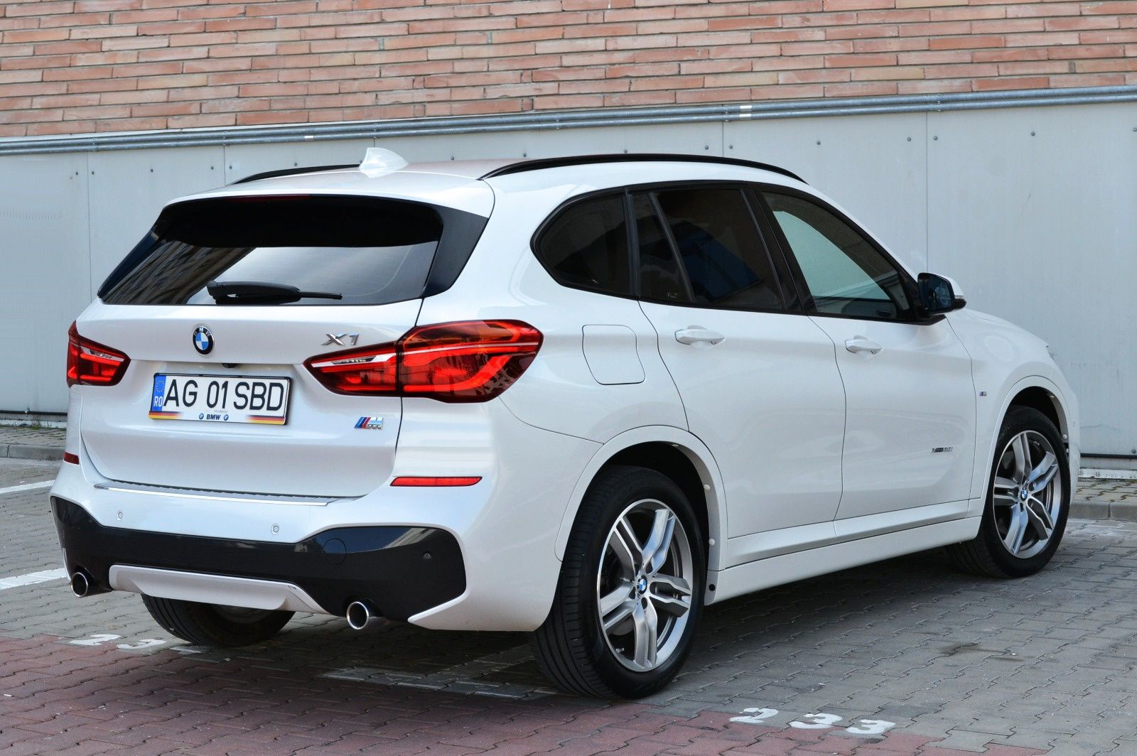 BMW X1 M Pachet Sport/UNIC PROPRIETAR/X-Drive 4x4 /Full Led/Revizie fă
