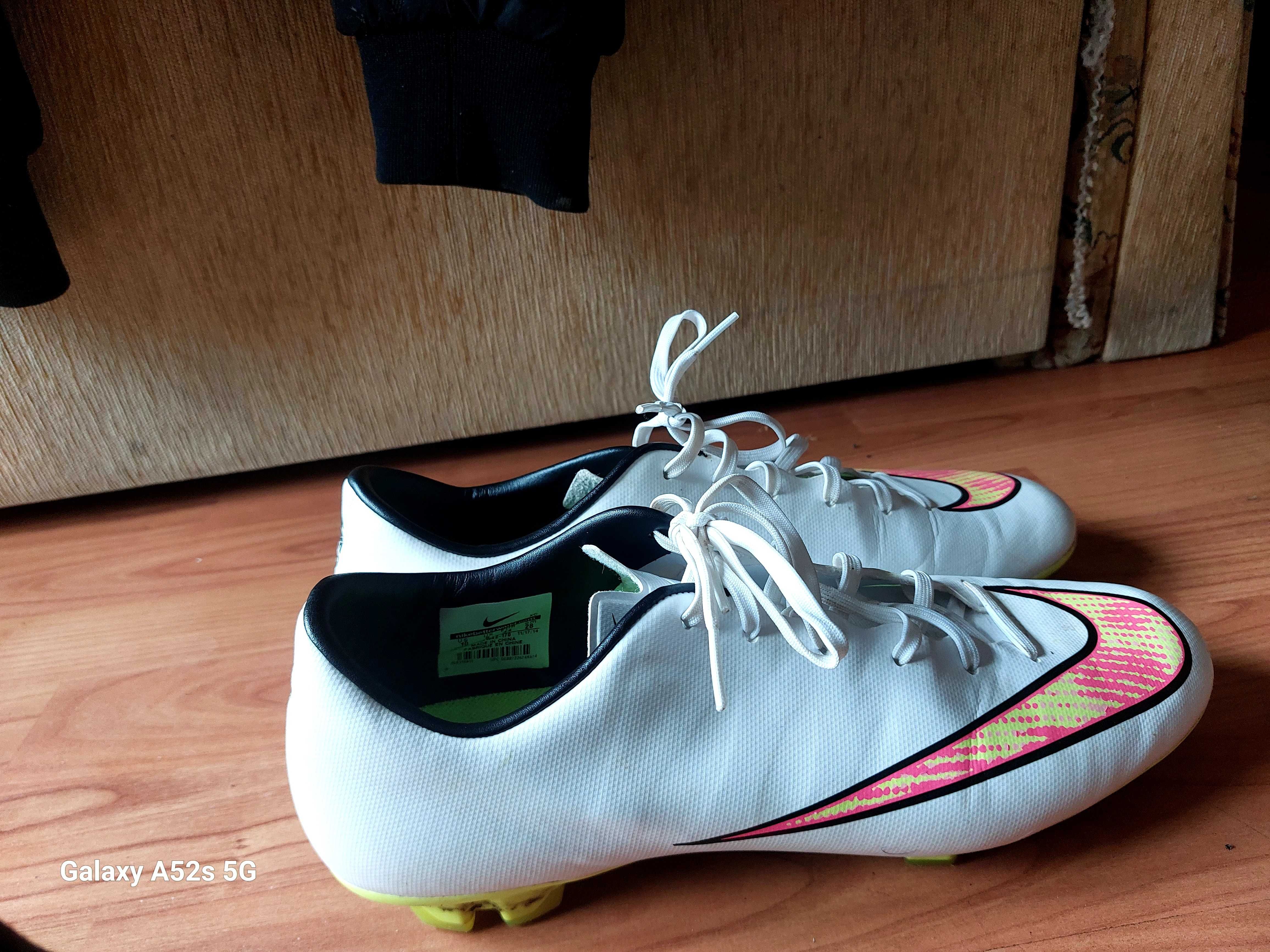 Калеври  в супер състояние  nike