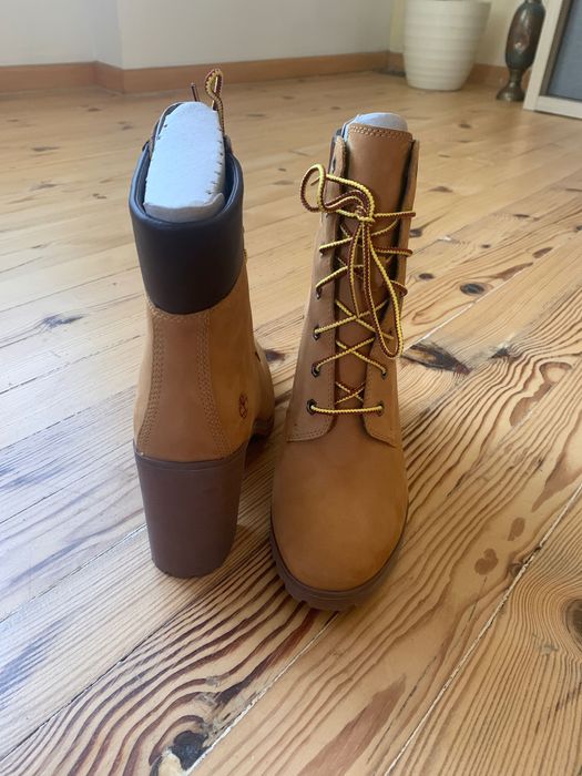 Оригинални Timberland боти с ток – нови, не обувани, 39.5