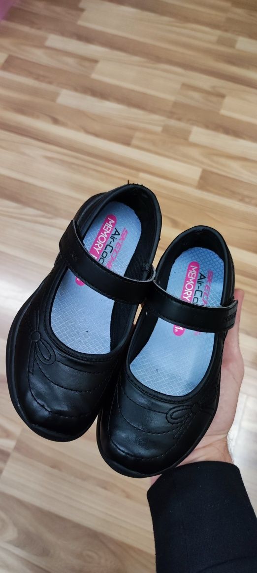 Pantofiori fetite Skechers