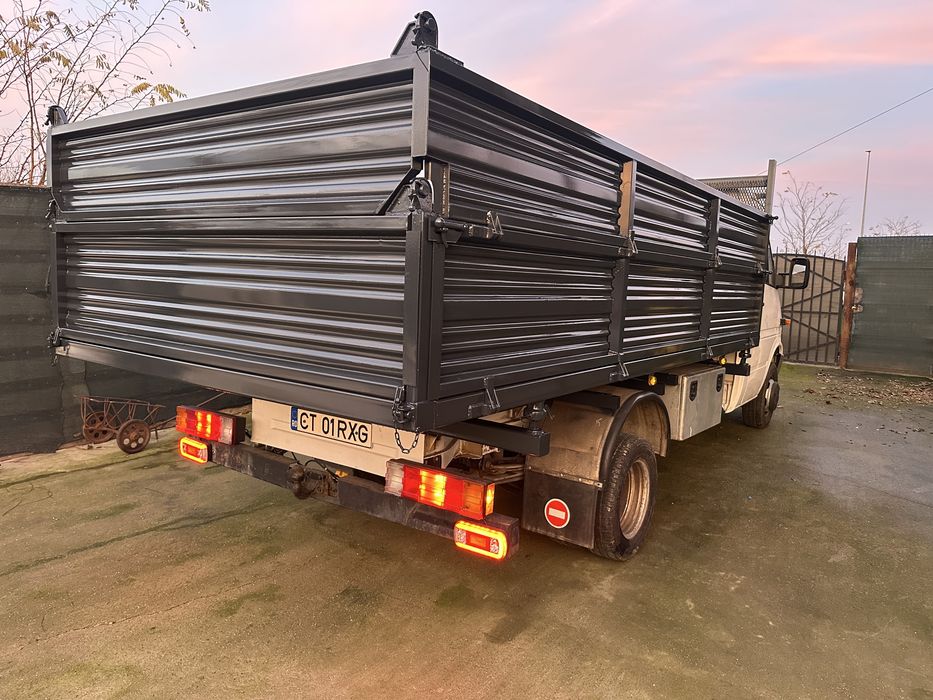 Mercedes Sprinter 412 basculabil pe trei parti!