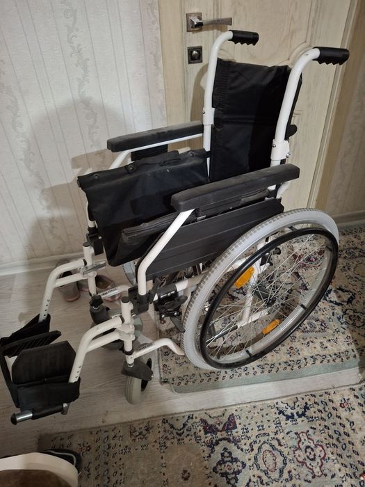 Инвалидной коляска