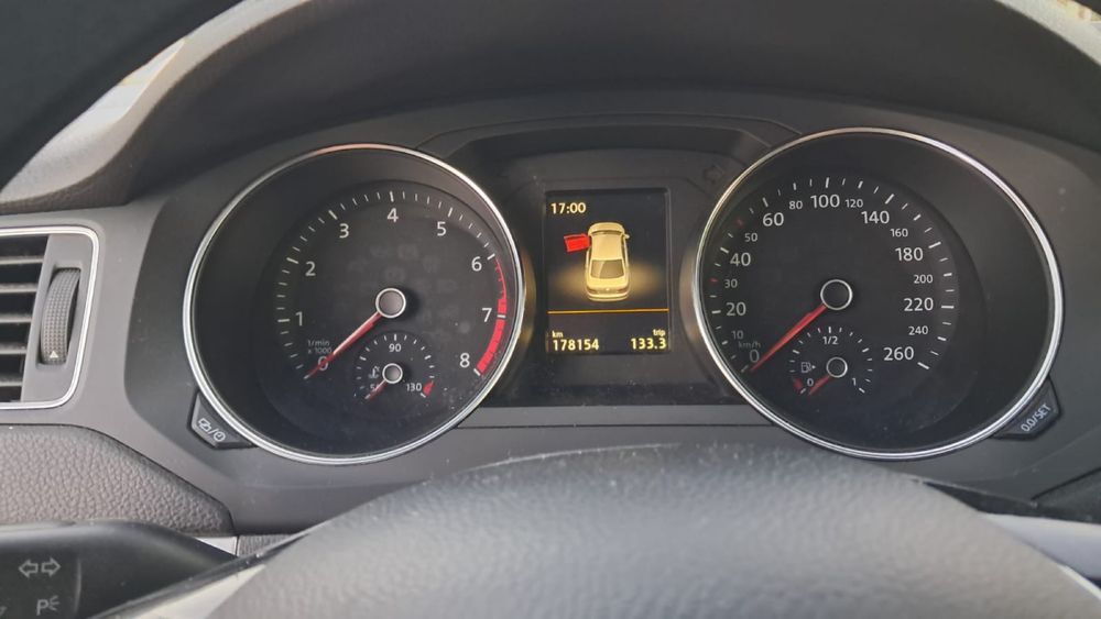 Vw Jetta / 1.2 benzina / 105 cp / proprietar