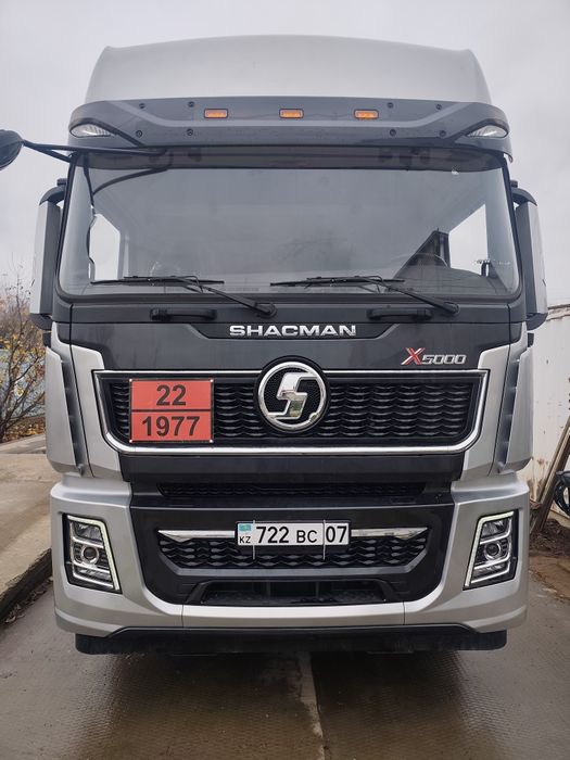 Тягач Шахман х5000