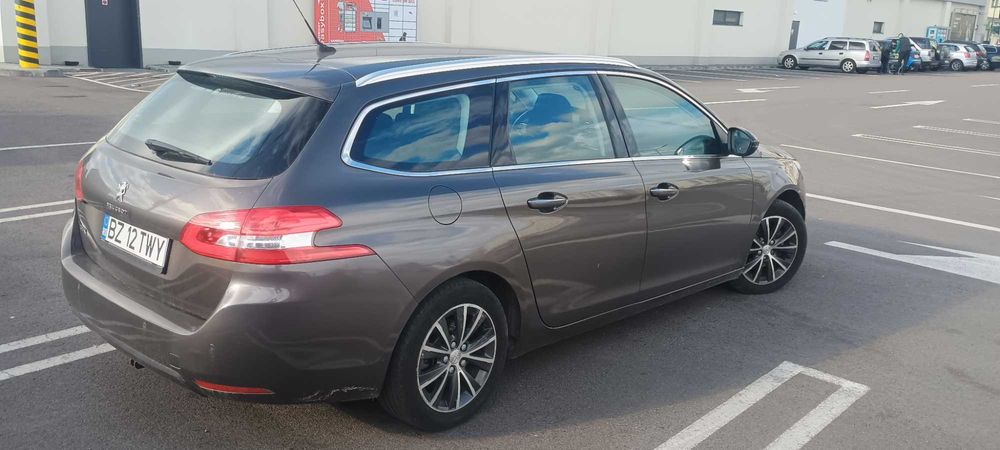 Peugeot 308 SW, 1.2 benzina, 130 cp.