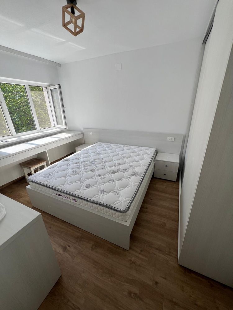 Vanzare apartament str Victoria