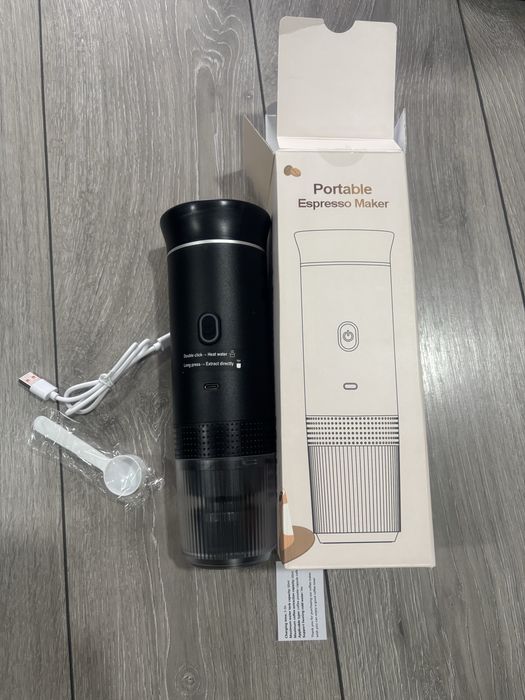 Espressor Nespreso portabil cu capsule sau cafea măcinată